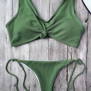 NWT Zaful swimsuit size medium